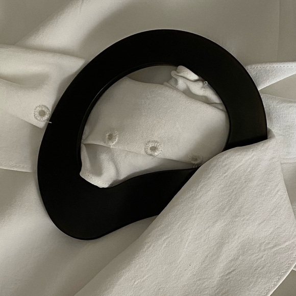 Tibi- NWT White Mini Dress with Oversized Acrylic Belt buckle - Picture 12 of 14